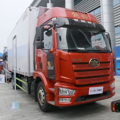 FAW Jiefang J6L Soğutmalı Damperli Damperli Kamyon 240hp 4X2 6.8m