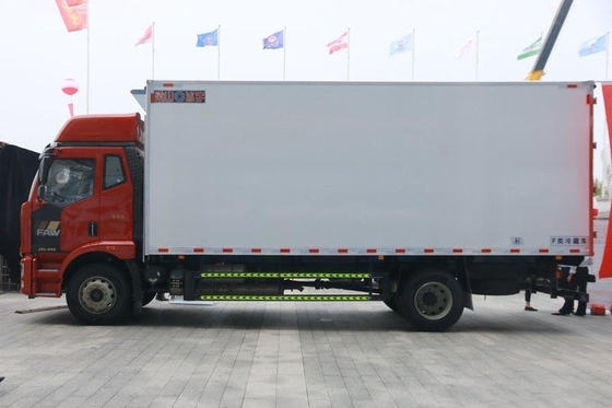 FAW Jiefang J6L Soğutmalı Damperli Damperli Kamyon 240hp 4X2 6.8m