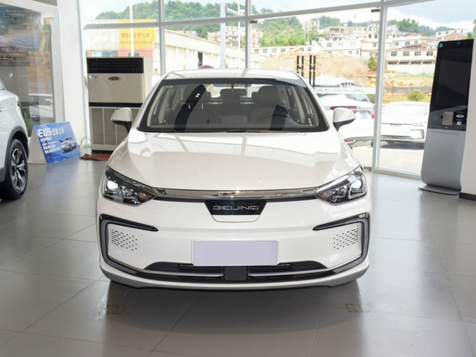 BAIC EU5 Oto Binek Araçlar AT 8 Vites Yüksek Güçlü Lüks Versiyon Sedan Araba