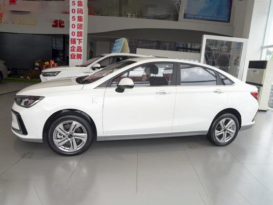 BAIC EU5 Oto Binek Araçlar AT 8 Vites Yüksek Güçlü Lüks Versiyon Sedan Araba