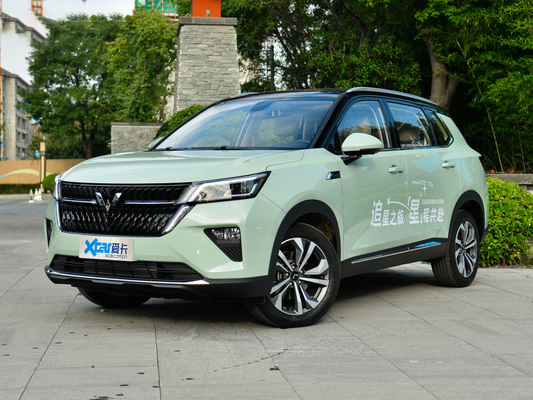 CVT 1.5T 108kw ile SAIC-GM-Wuling Benzinli Kompakt SUV Arabalar