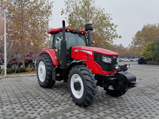 YTO-LG1504 Çiftlik Tarım Tekerlekli Traktör 50HP-200HP