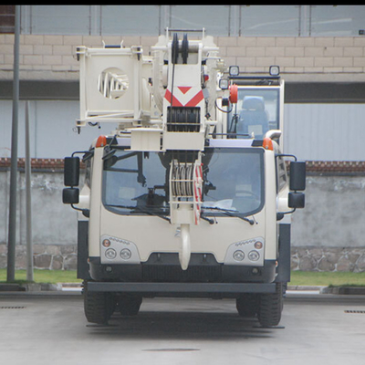 TTC055G-V Tekerlek Üstü Mobil Vinç Max Kaldırma 55 Ton