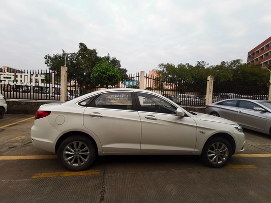 EU260 Elektrikli Sedan Araba 100kw 260NM