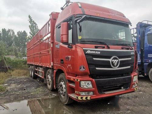 Kullanılmış 2016 Cummins 350HP Foton Kargo Kutusu Römork Kamyonu 12 Hız