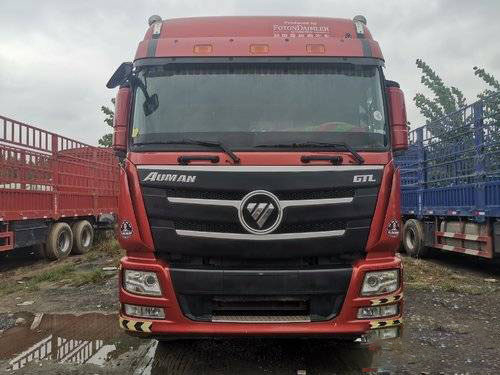 Kullanılmış 2016 Cummins 350HP Foton Kargo Kutusu Römork Kamyonu 12 Hız