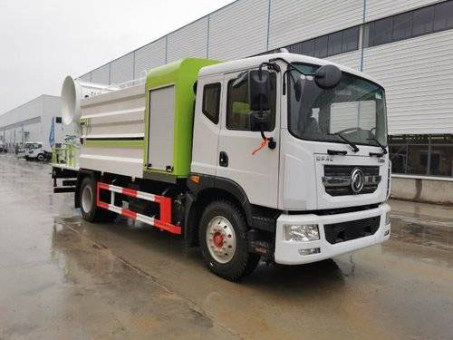 Dongfeng Duolika D9 Kullanılmış Su Deposu Kamyonu